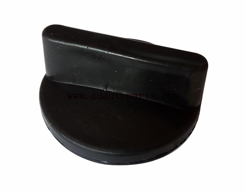3914136 FILLER CAP