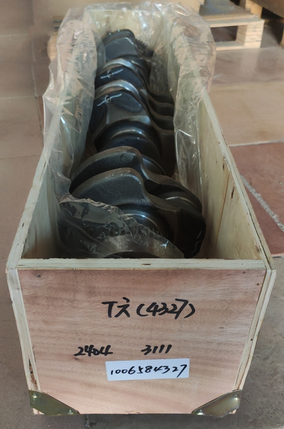 1006584327 CRANKSHAFT