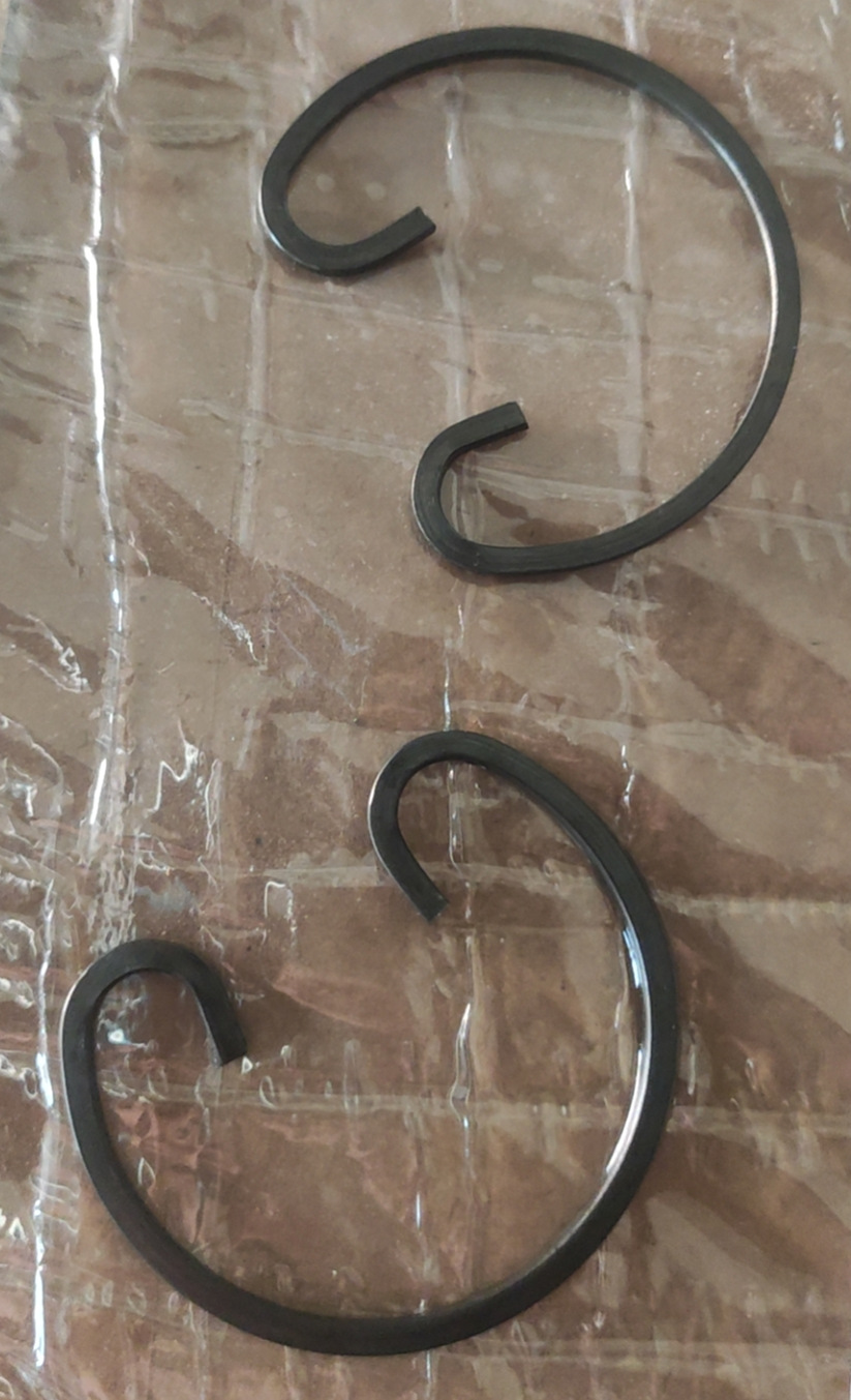 1818702C1 CIRCLIP
