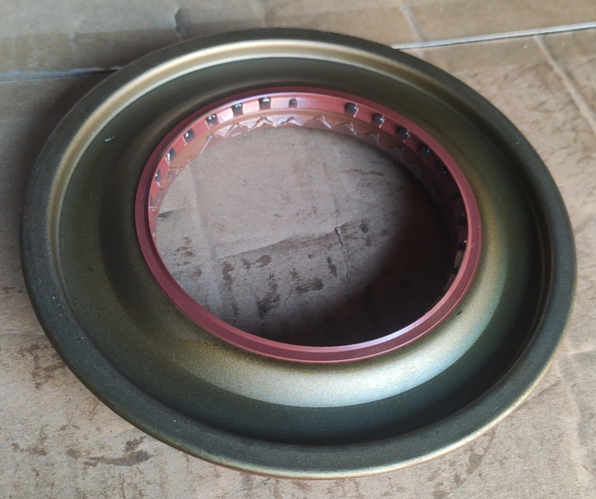2402055D1H REAR AXIAL OIL SEAL