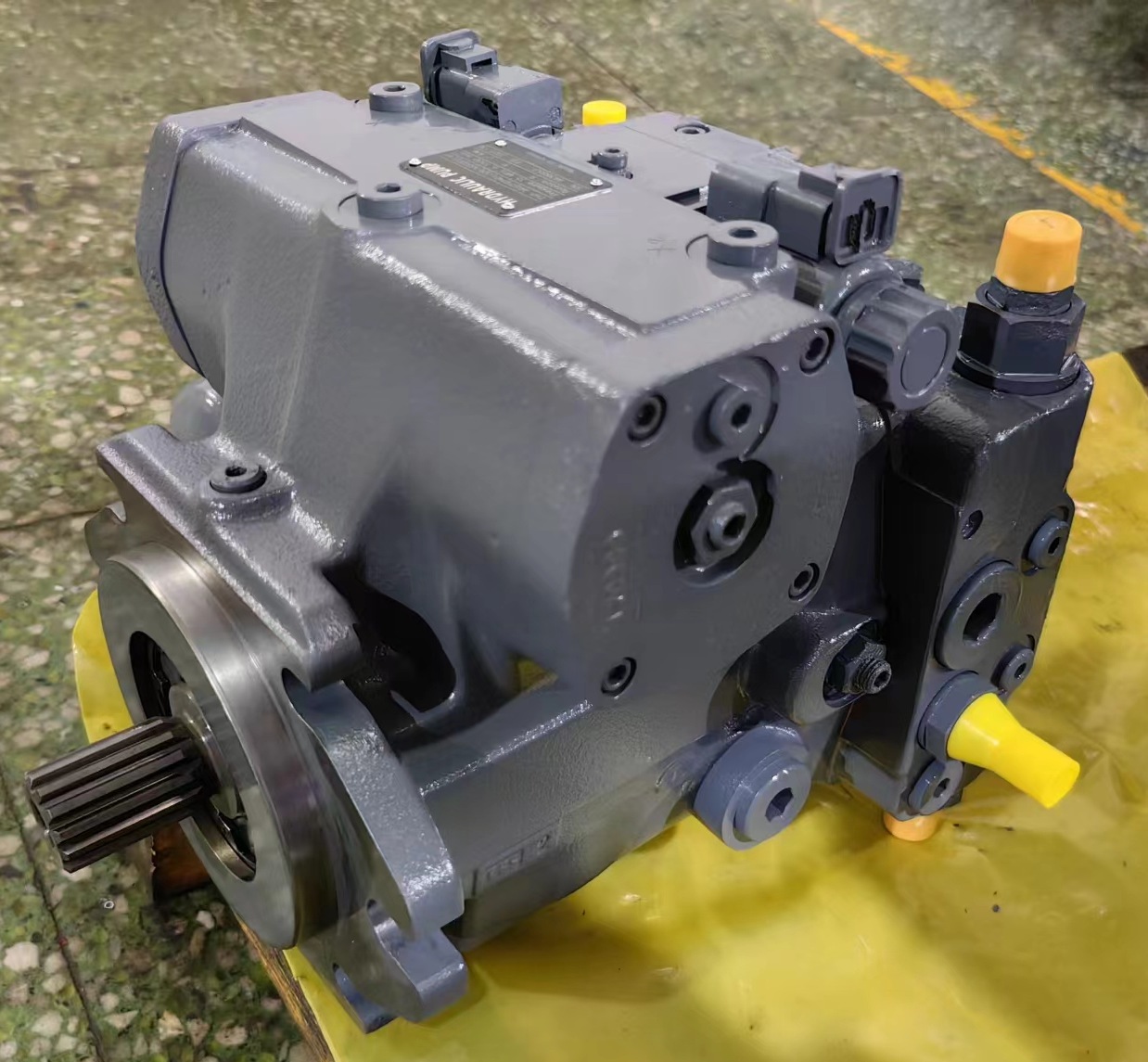 R902170175 A4VG71EP4D1/32R-NSF02F001BP AXIAL-PISTON PUMP