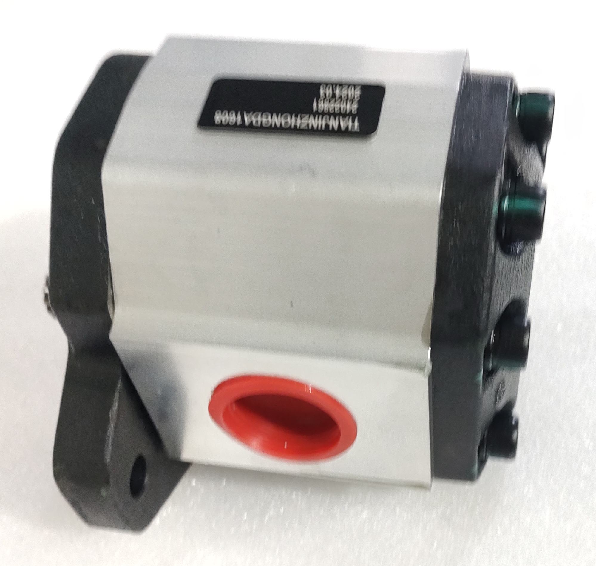 3339111608 PGP517A0330CD1H3VE7E6B1B1 GEAR PUMP